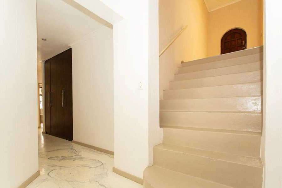 3 Bedroom Property for Sale in Hoogstede Western Cape